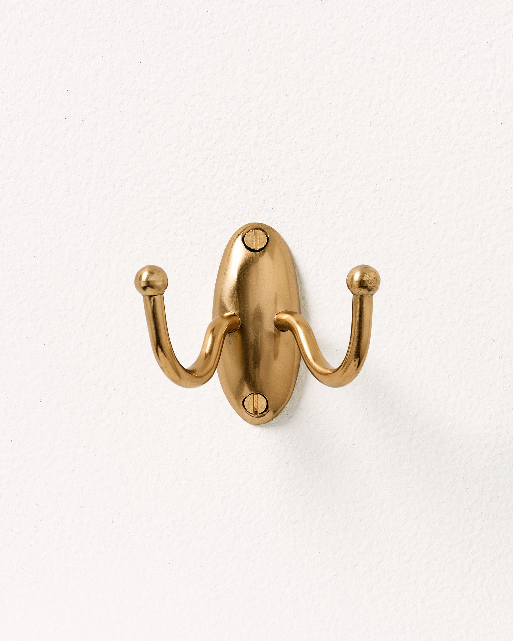 Tay Double Hook, Aged Brass
