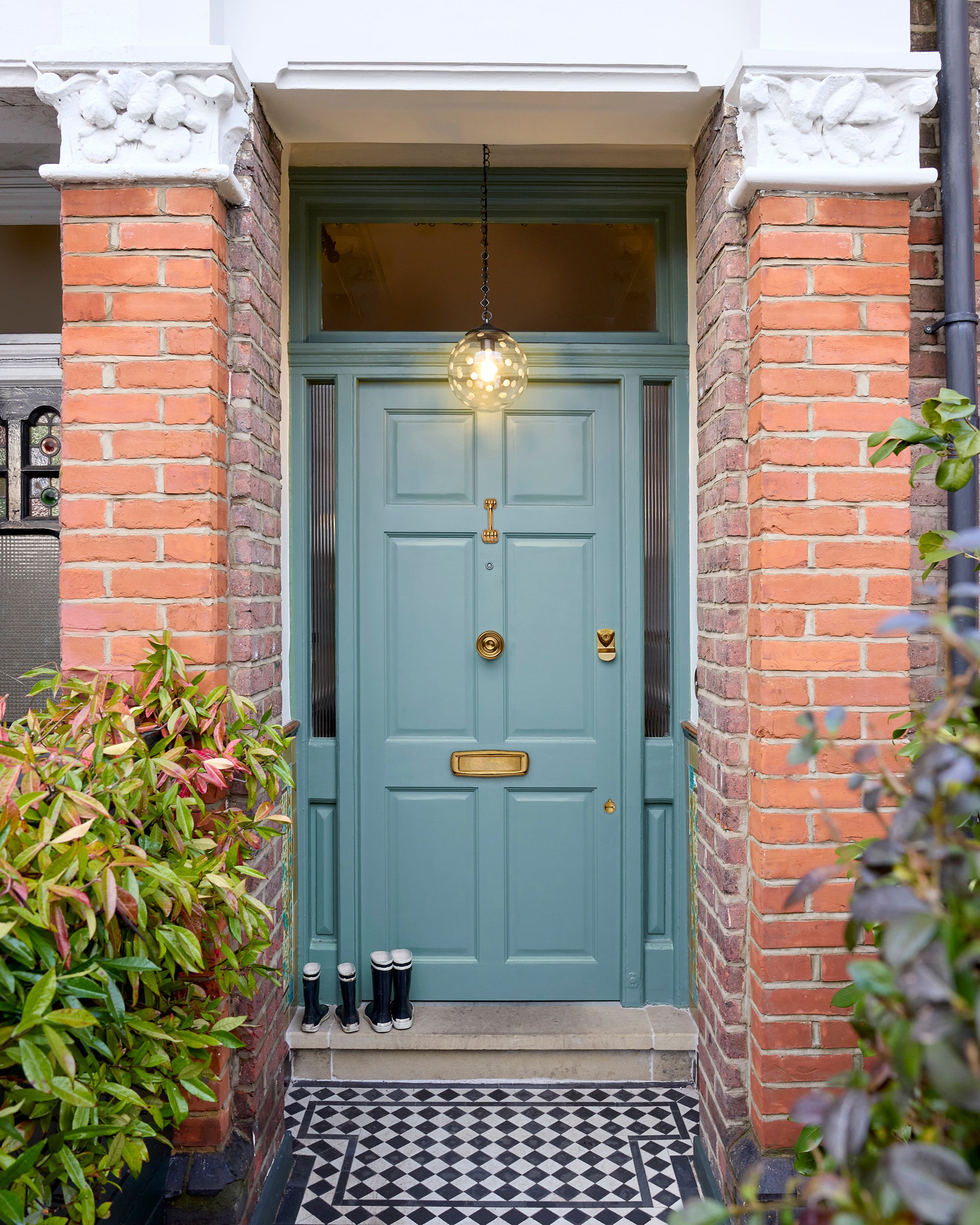 Keyhole Cover