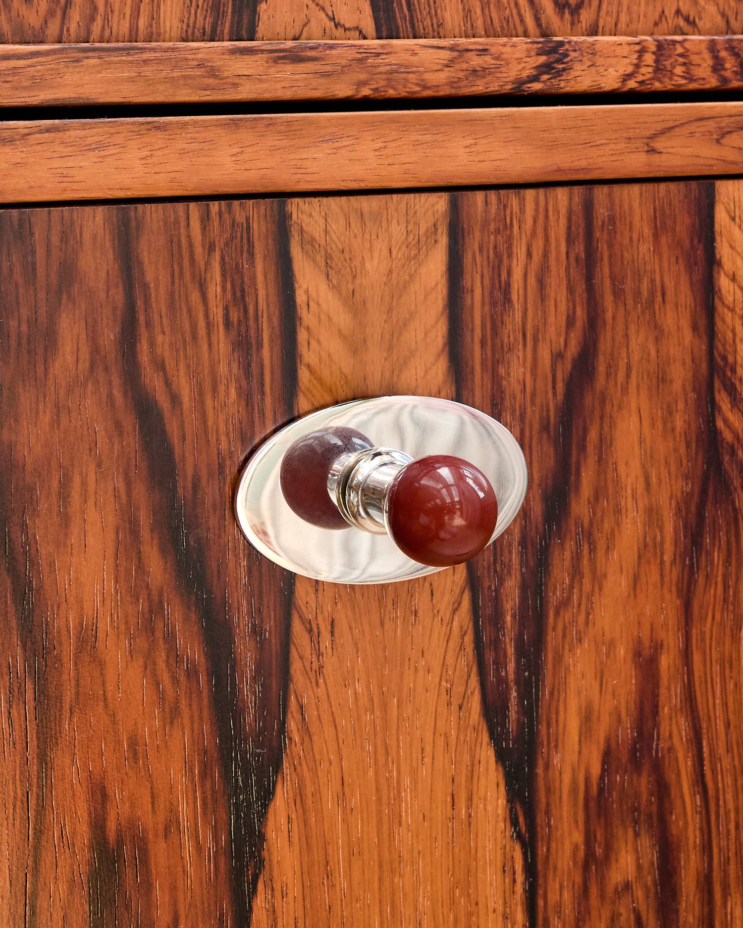 Coloured Knob, Cherry, Nickel