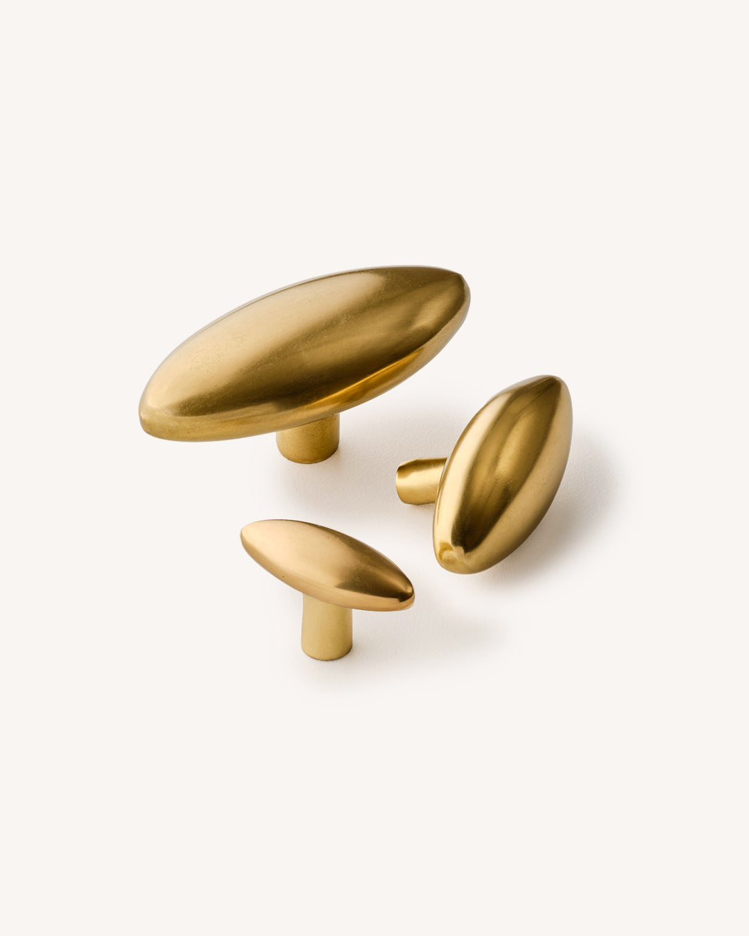 Aged Brass Oval Knob